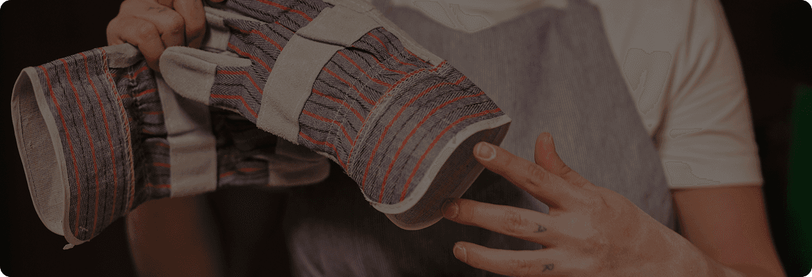 Aprons & Gloves