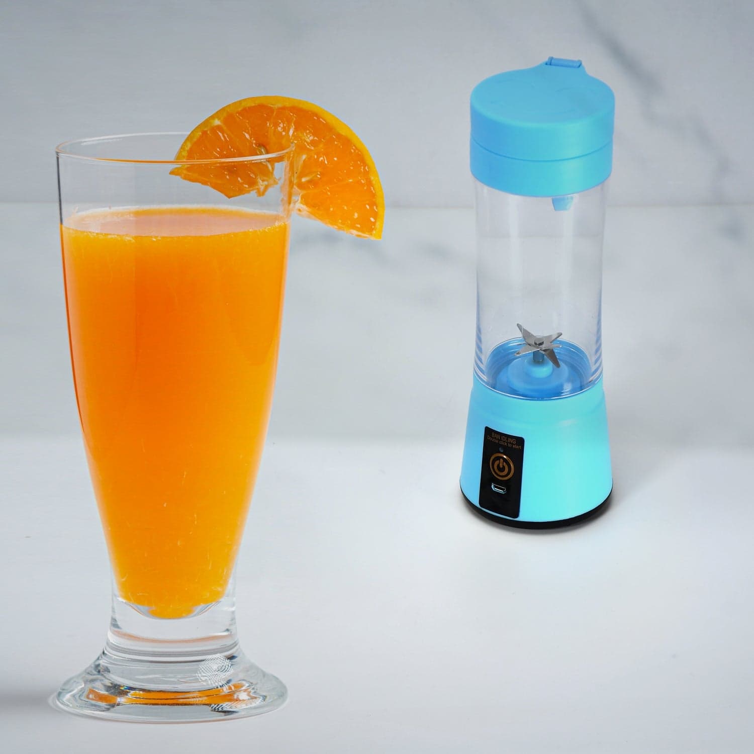 Portable USB Rechargeable 6-Blade Juicer Blender thumbnail 1