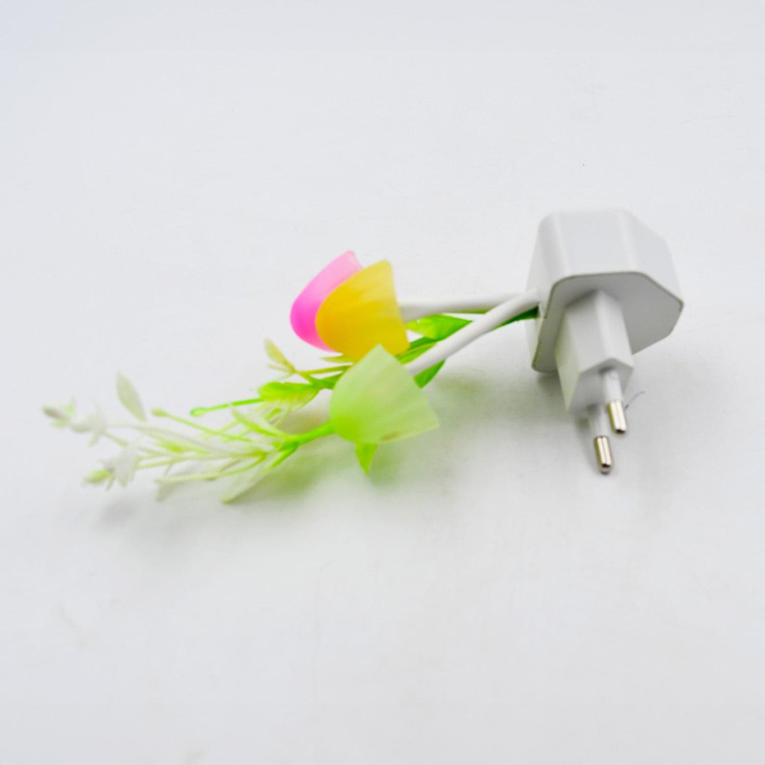 Fancy LED Mushroom Night Light of Color Changing Automatic On / Off Light Sensor Lamp for Kids thumbnail 3