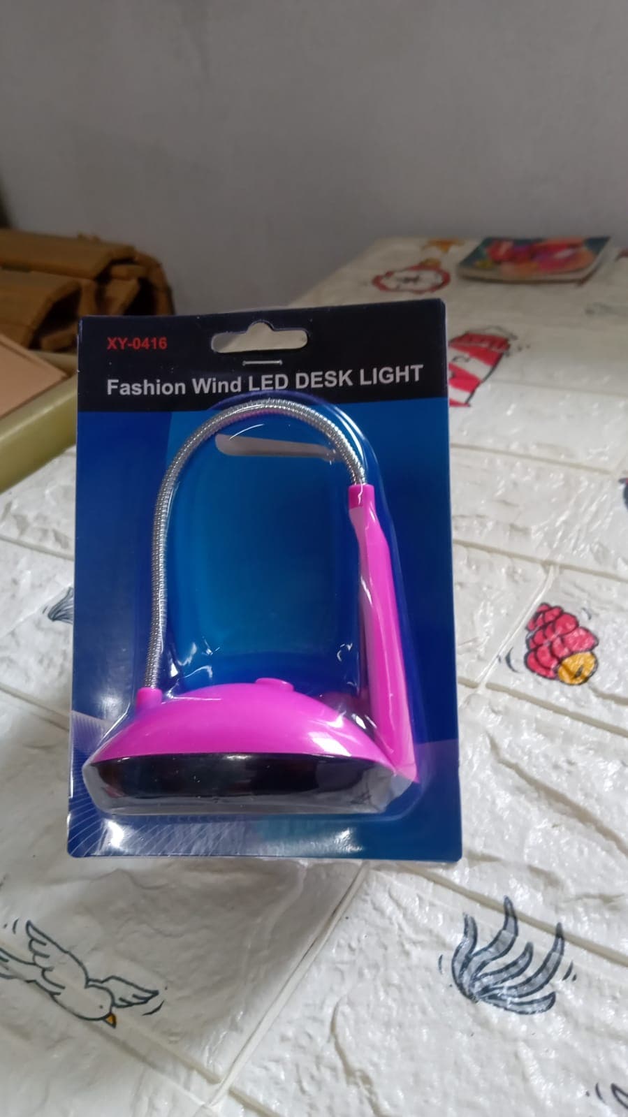 Fashion Wind Led Desk Light, Led Lamps Button Control, Portable Flexible Neck Eye-Caring Table Reading Lights For Reading / Relaxation / Bedtime thumbnail 7