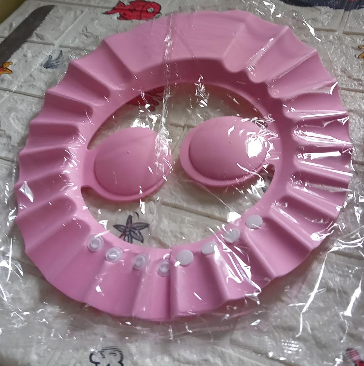 Soft Adjustable Baby Shower Cap of Splash-Proof Eye & Ear Protection for Bath Time thumbnail 9