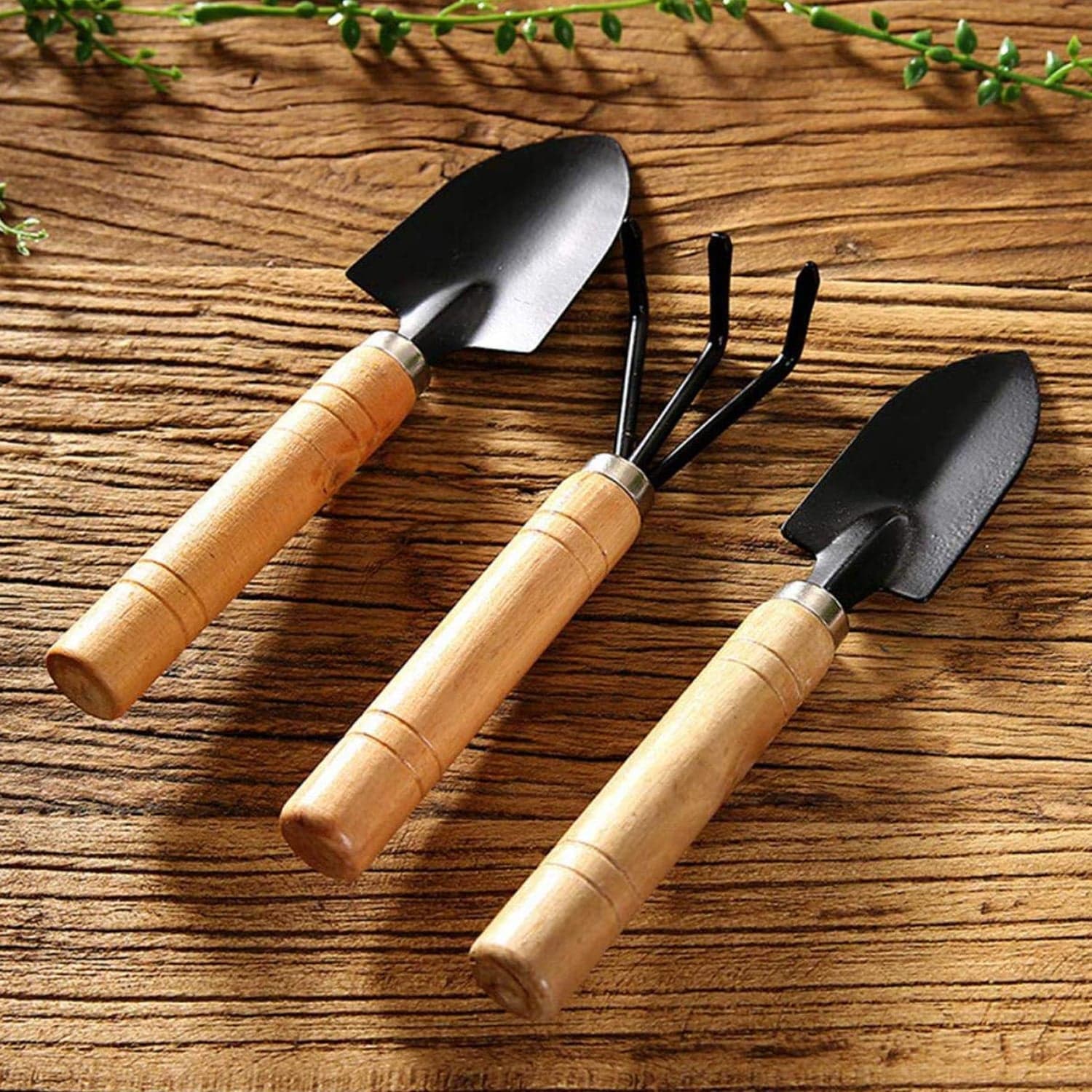 Small sized Hand Cultivator, Small Trowel, Garden Fork (Set of 3) thumbnail 10