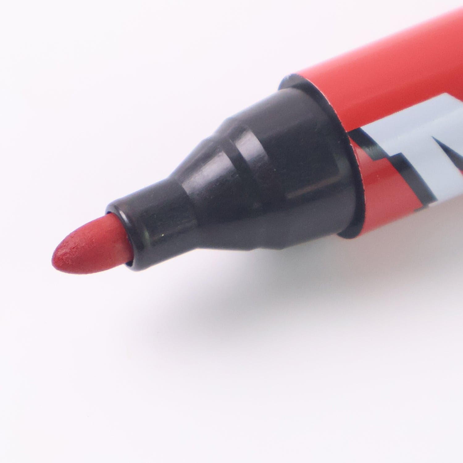 Red Ink Permanent Marker 1Pc thumbnail 3