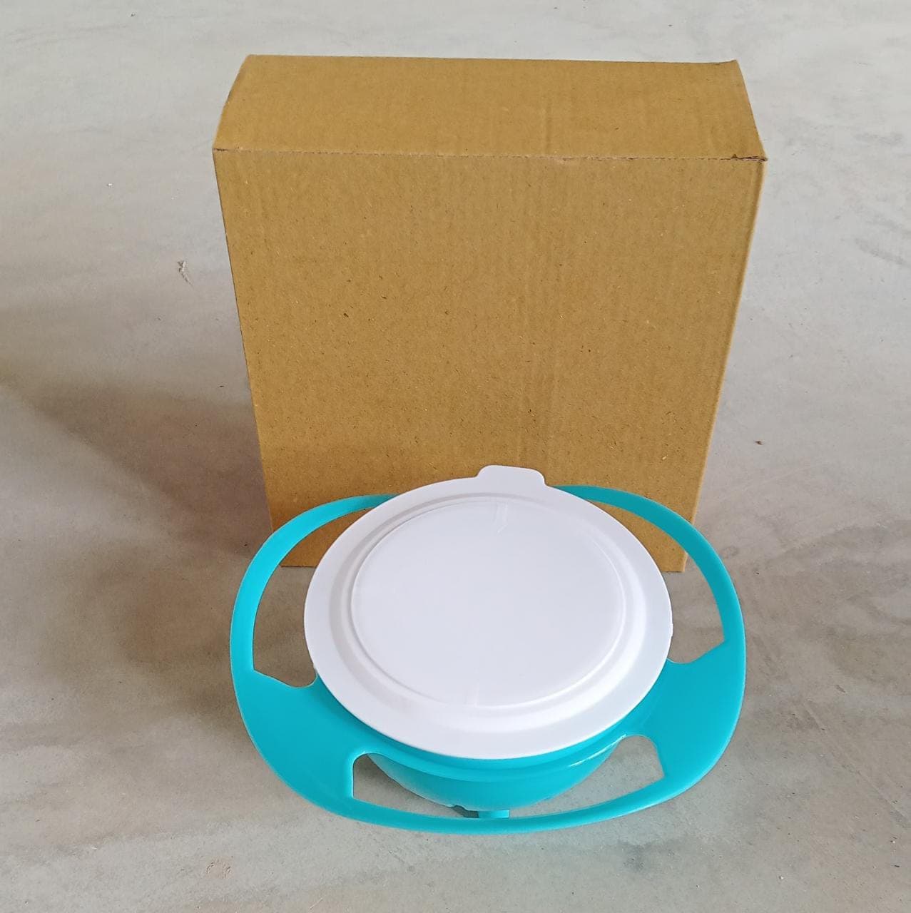 Rotating Baby Bowl used for serving food to kids and toddlers etc. thumbnail 10