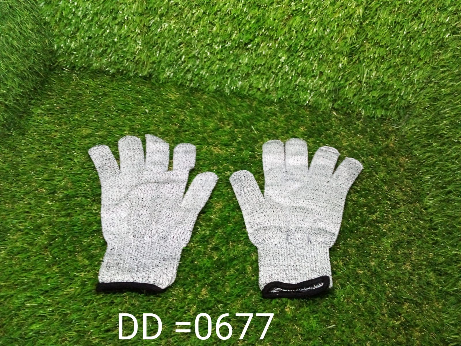Anti Cutting Resistant Hand Safety Cut-Proof Protection Gloves (Multicolour) thumbnail 8