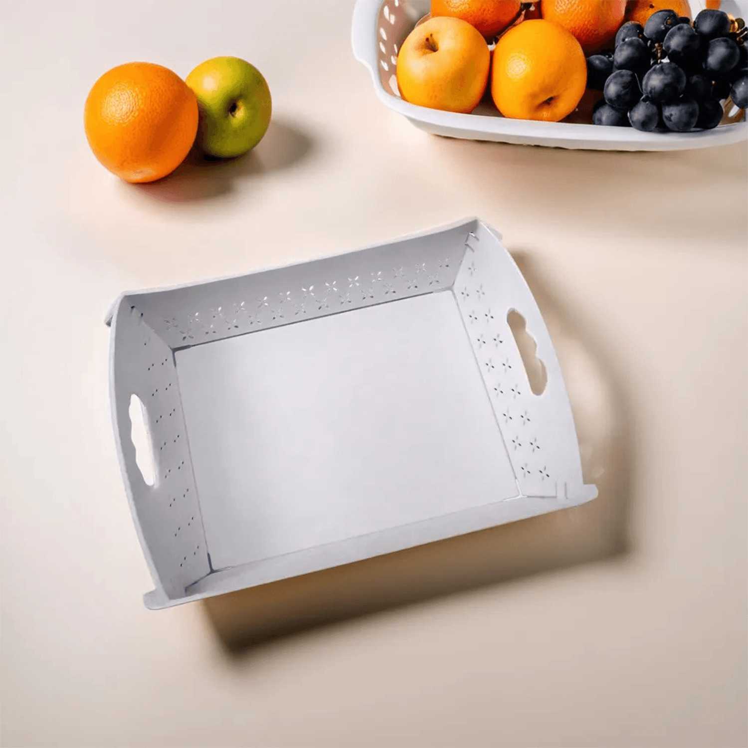 Foldable Plastic Serving Tray - Portable with Handle for Kitchen & Dining (1pc) thumbnail 5