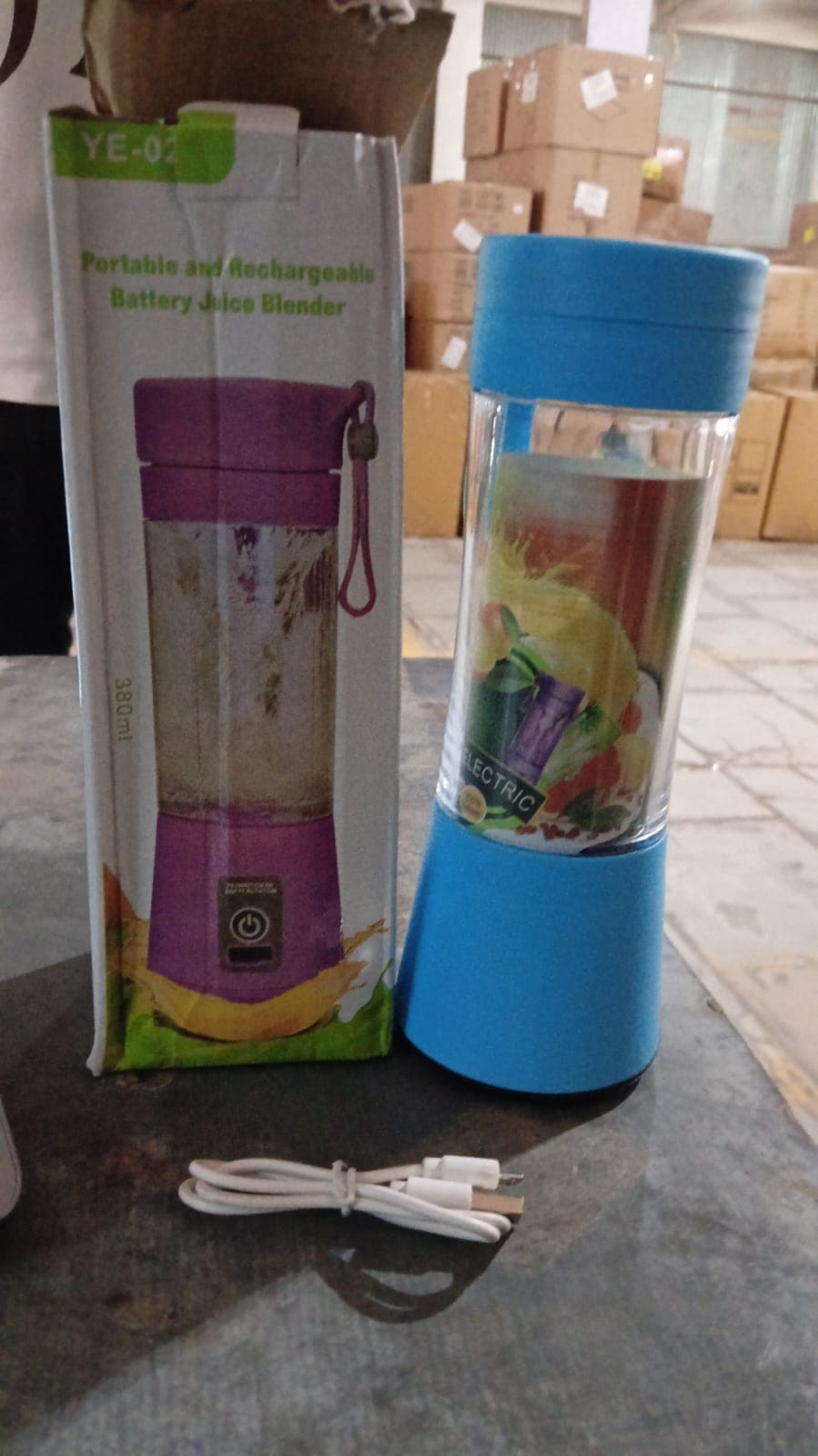 Portable Electric Usb Juice Maker Juicer Bottle Blender thumbnail 7