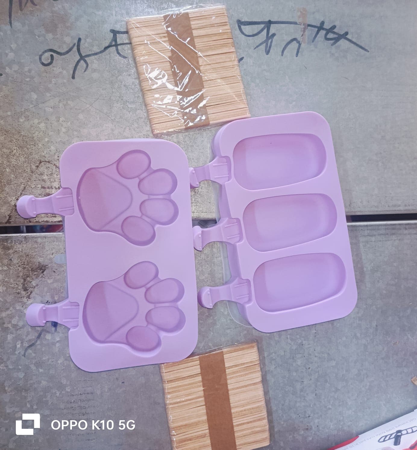 Silicone Sicle Molds of DIY Ice Pops with Lids & 50 Sticks thumbnail 8