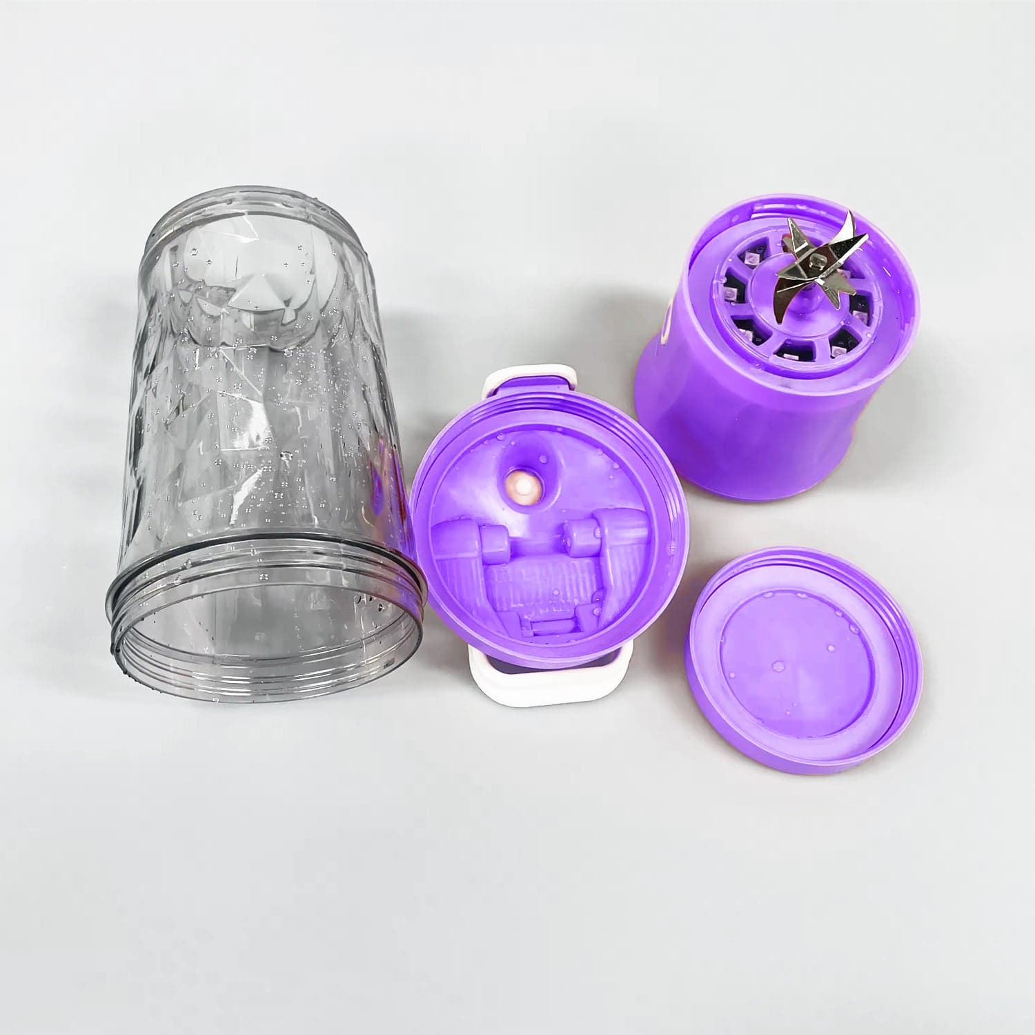 Eletric Crusher Juicer With Multicolor Light, 8 Blades (600 ML / Multicolor) thumbnail 3