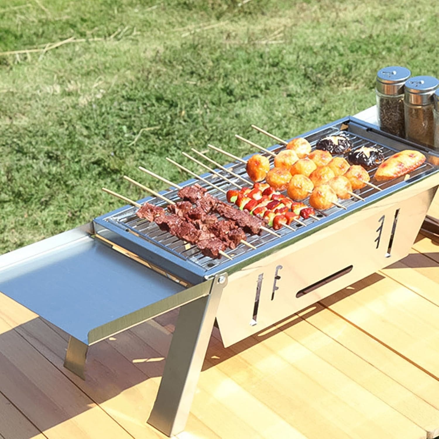 Portable BBQ / Barbecue Grill Stainless Steel Folding Charcoal Grill (1 Set / Net Weight : 2207 GM) thumbnail 6