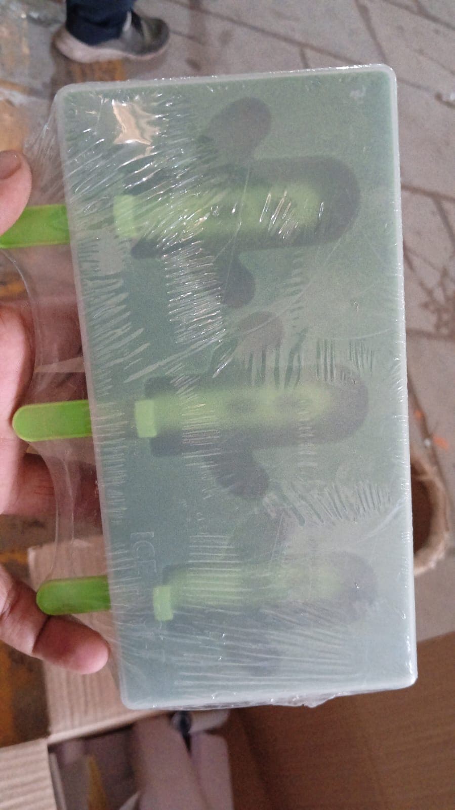 Ice Cream Mould Sicle Mold, Cactus Shape Ice Molds Homemade Sicle For Diy Ice Sicle, 3-Cavity Summer Food Kitchen Tools (1 Pc) thumbnail 8