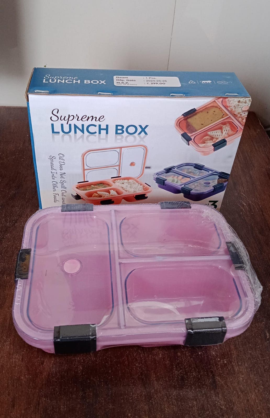 Plastic 3 Compartment Insulated Lunch Box, Lunch Box (1 Pc) thumbnail 13