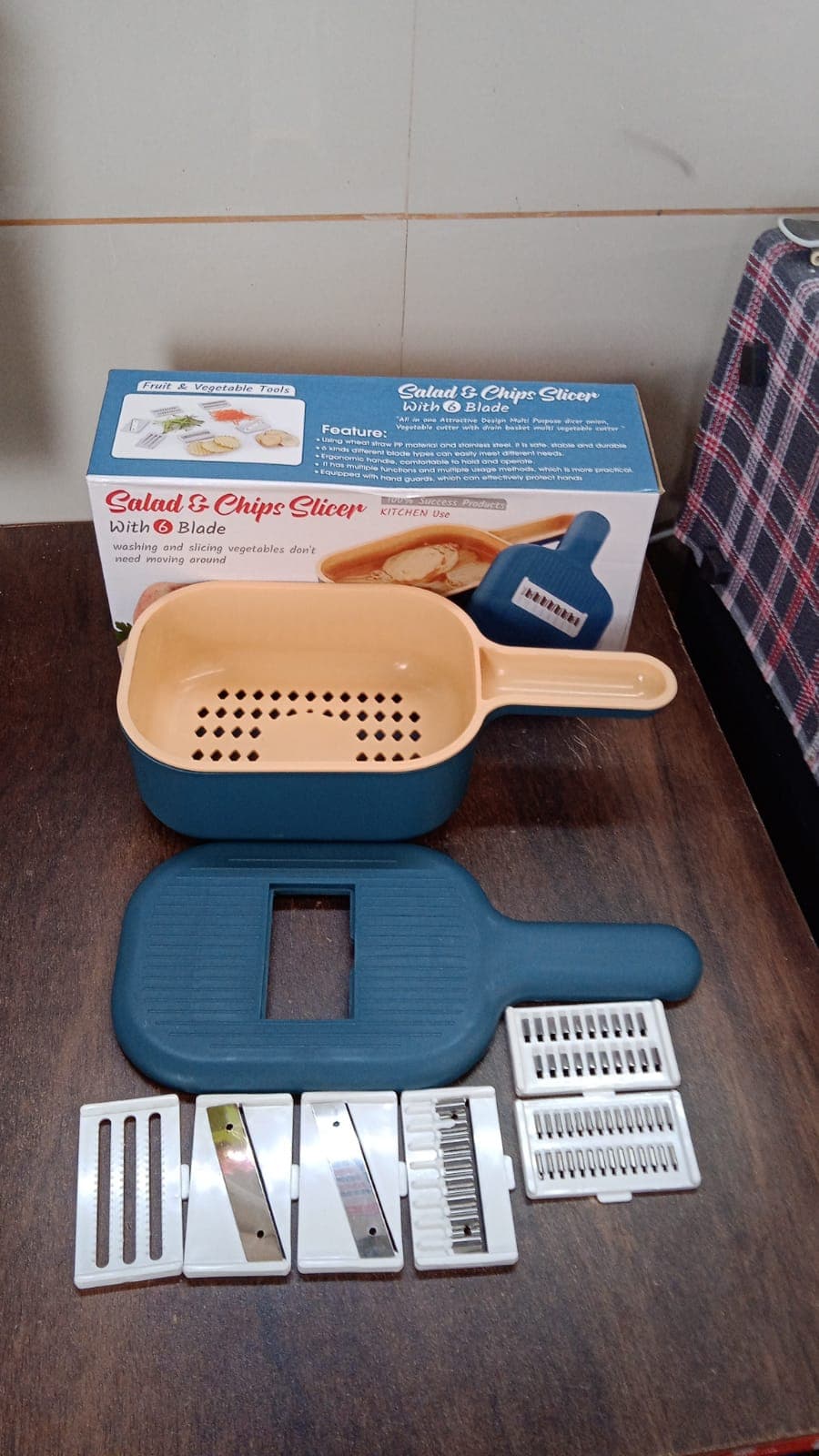 Vegetable Slicer Cutter - 6 Blades Kitchen Accessories thumbnail 7
