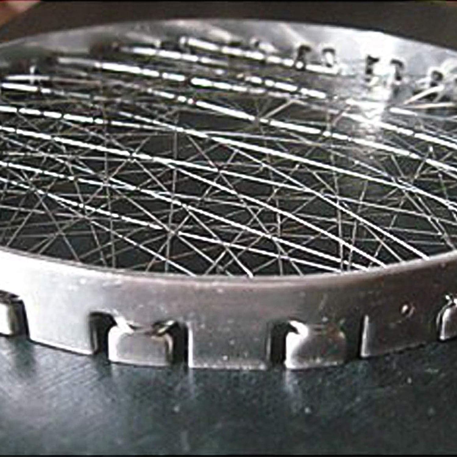 Stainless Steel Grill Jalli, Chota Tandoor thumbnail 4
