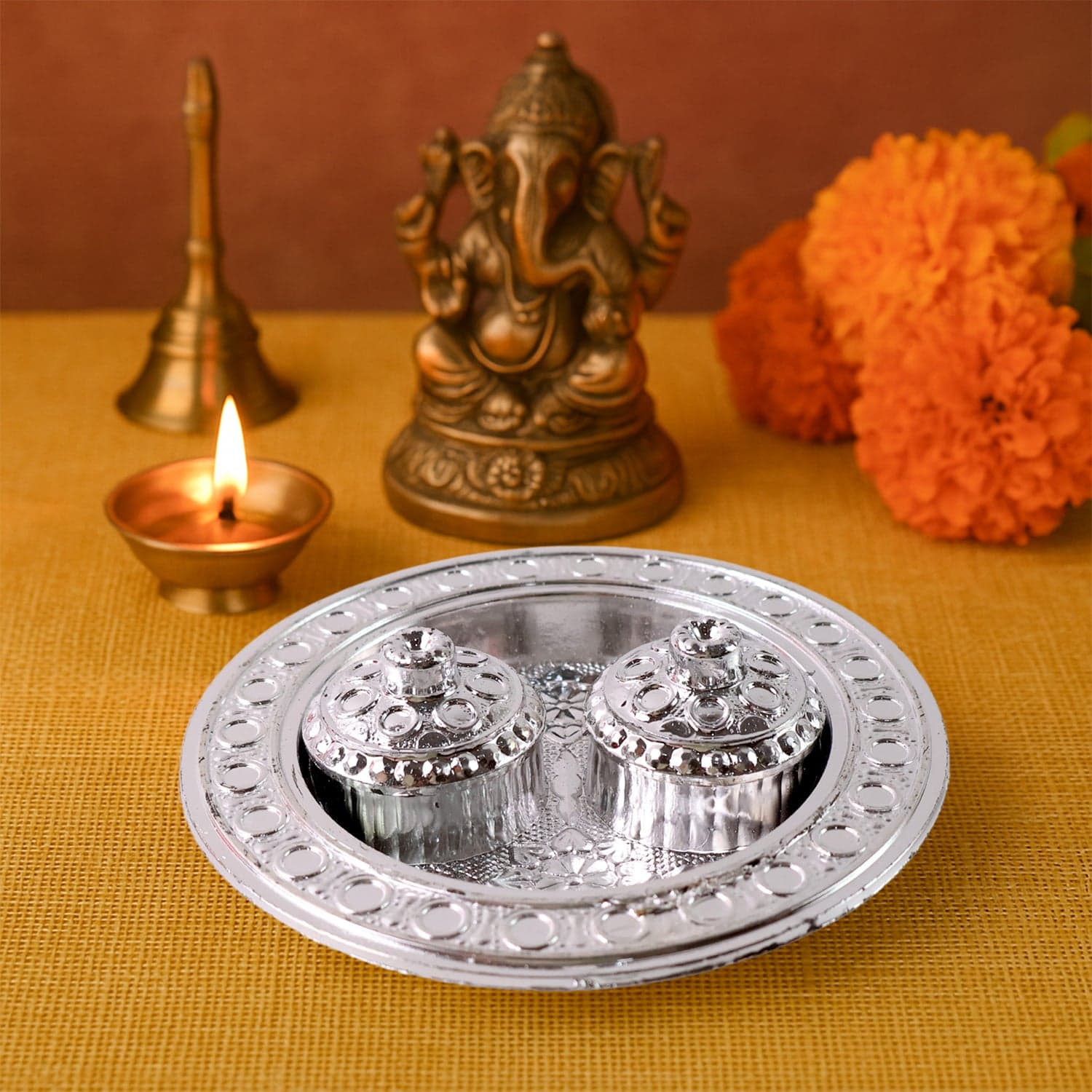 Round Shape Special Puja Thali, Kumkum Thali Holder (1 Pc / Small) thumbnail 4