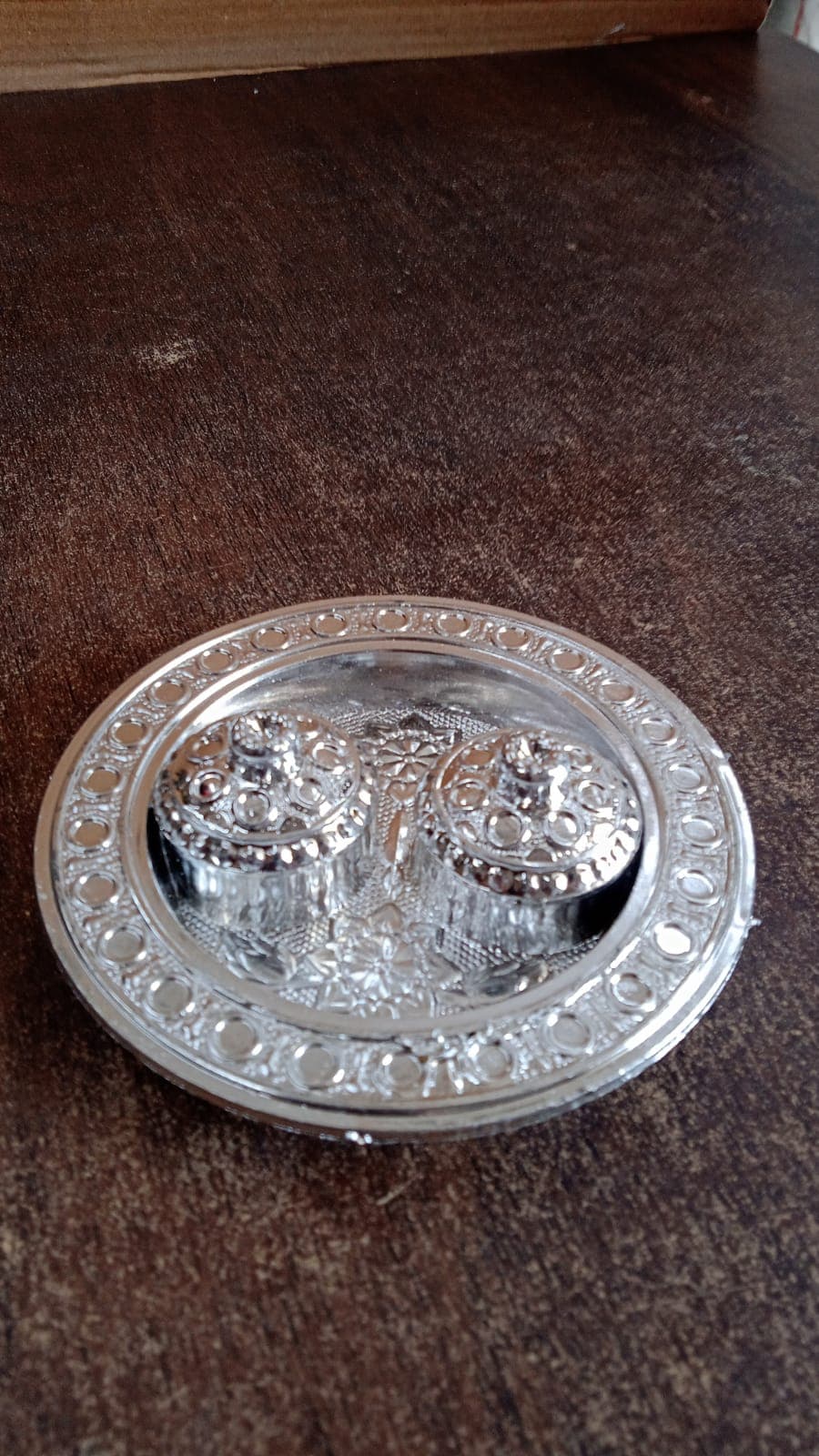 Round Shape Special Puja Thali, Kumkum Thali Holder (1 Pc / Small) thumbnail 8