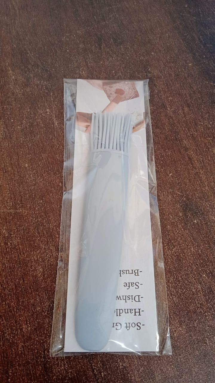 Pastry Brush, Basting Brush BBQ Sauce Marinade Meat Silicone Oil Brush (1 Pc) thumbnail 7