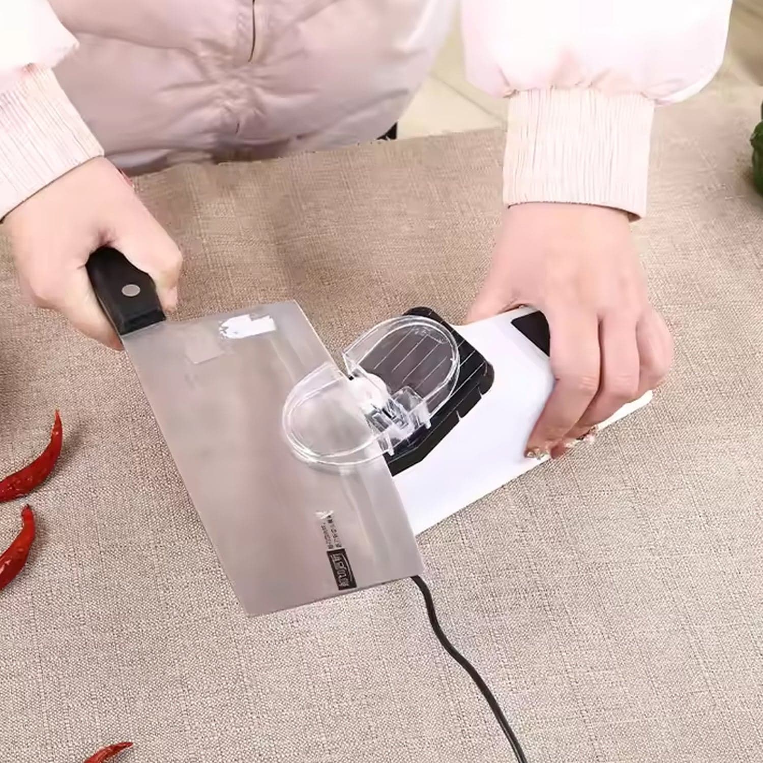 Electric Knives Sharpener USB Powered Multi-Function (1 Pc) thumbnail 4