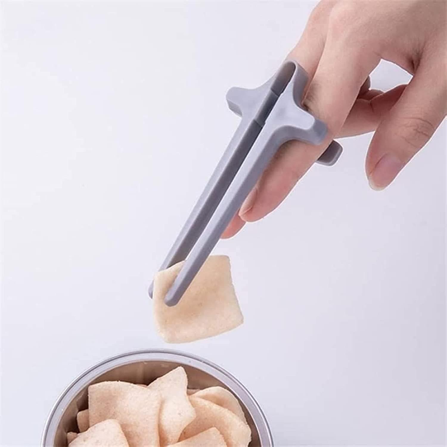 Plastic Finger Chopsticks for Gamers, Snack Clips (1 Pc) thumbnail 4