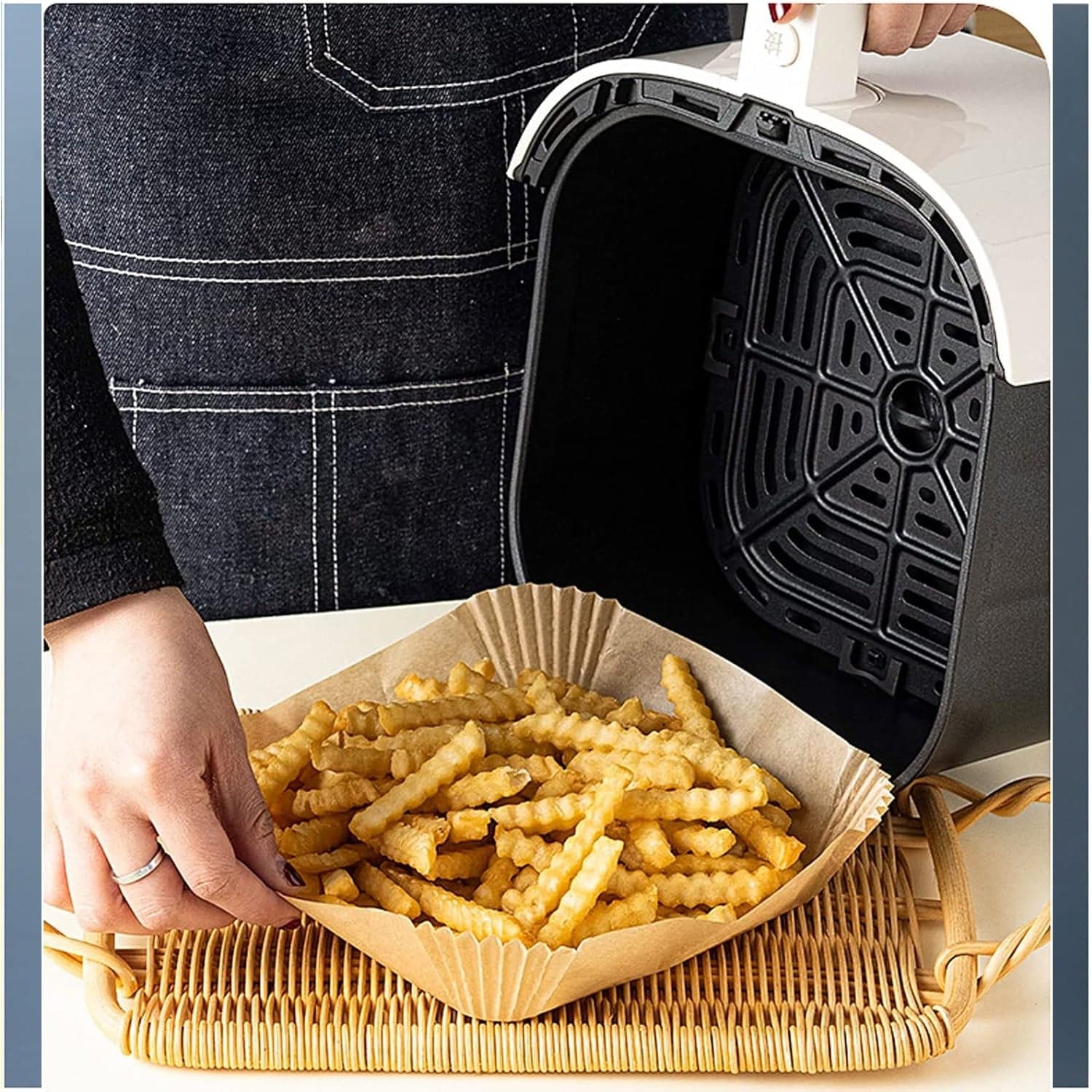 Square Air Fryer Disposable Paper Liner (50 Pcs Set / 160mmx45mm) thumbnail 6
