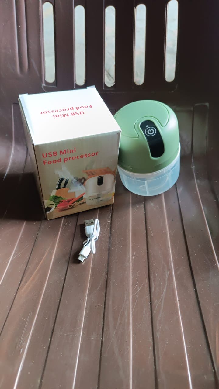Wireless USB Rechargeable Mini Electric Garlic Machine / Chopper 3 Blades (250Ml) thumbnail 3