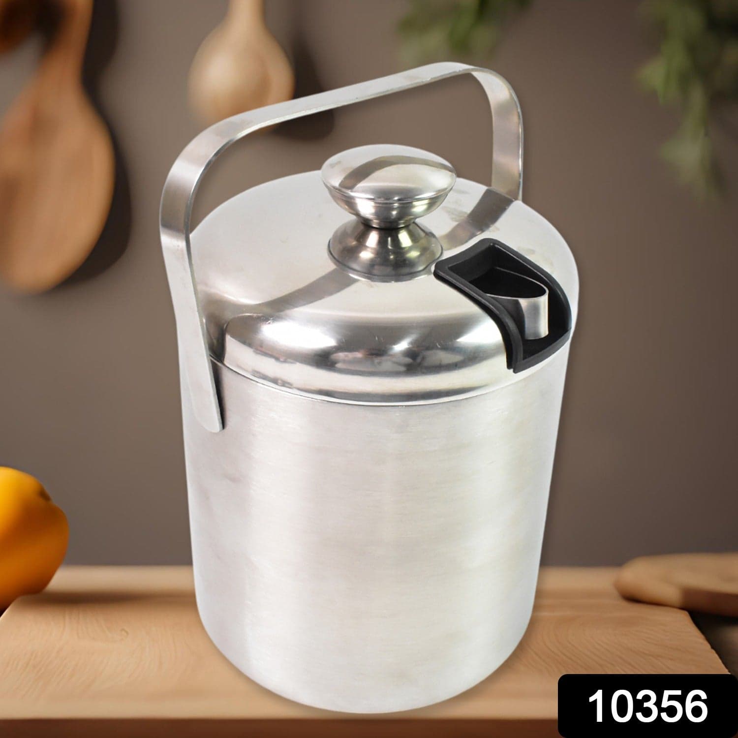 Stainless Steel Ice Buckets with Lid (1.3 Liters Approx) thumbnail 2