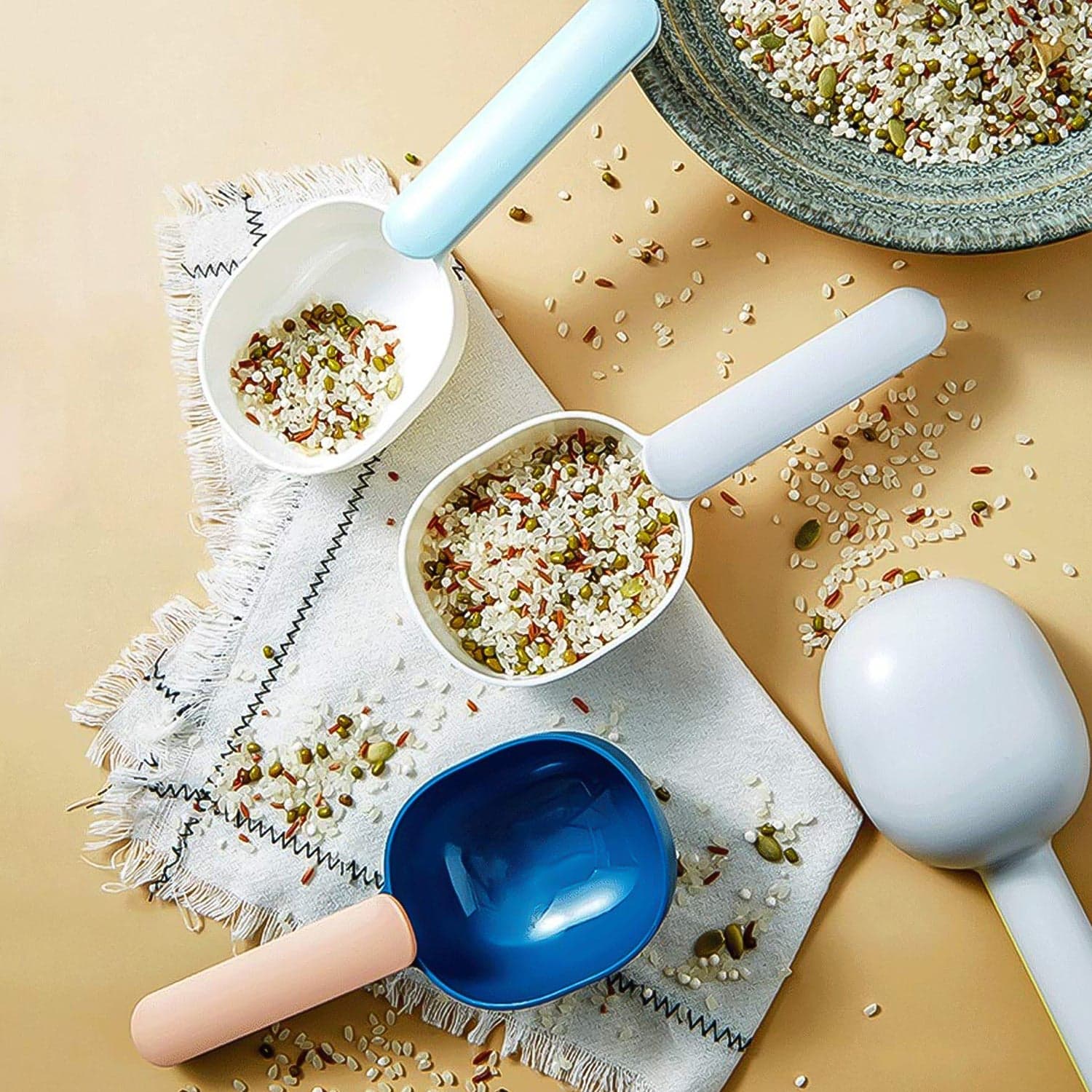 Large Plastic Measuring Spoons Flour Scoops for Home Kitchen (1 Pc) thumbnail 8
