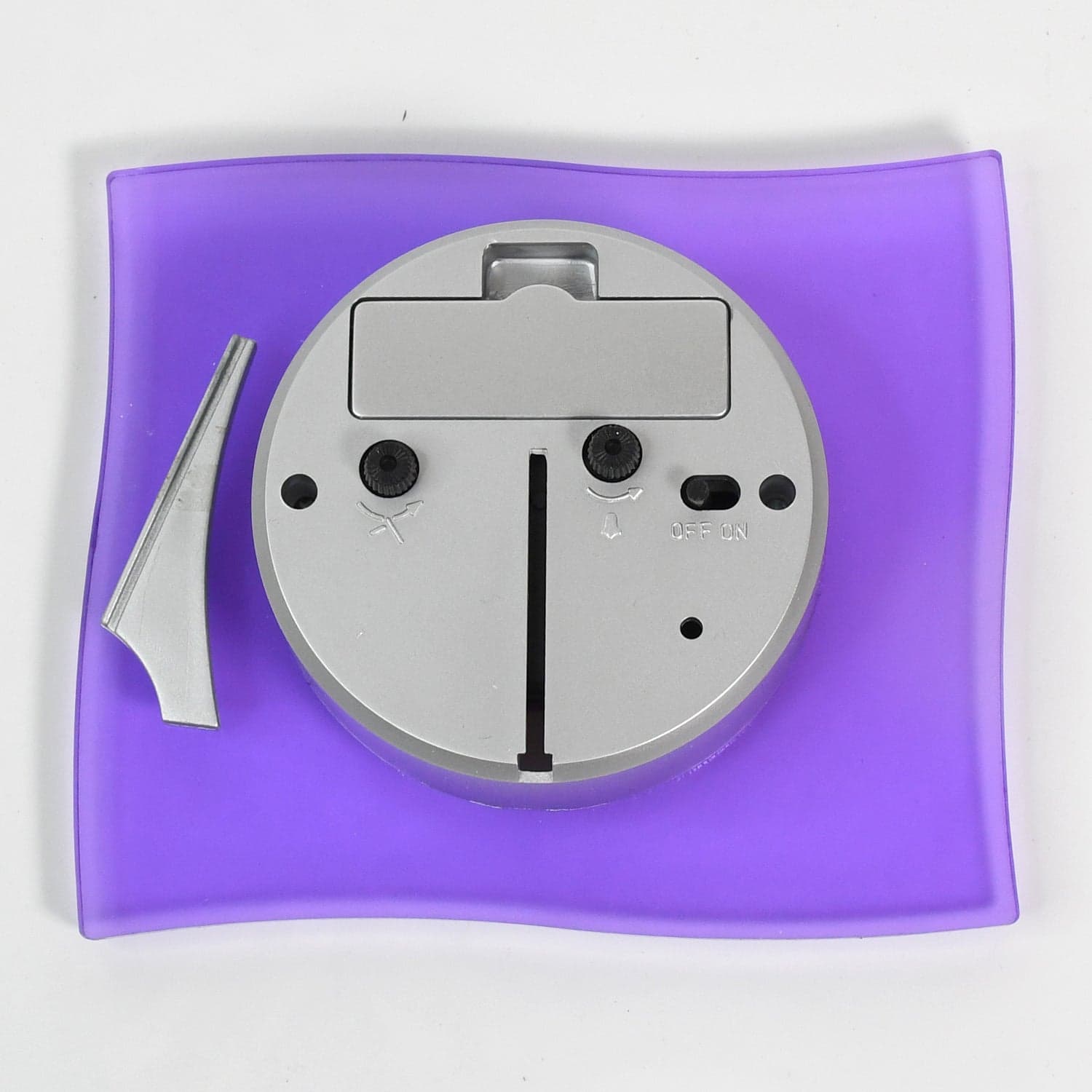 Modern Desktop Clock (1 Pc) thumbnail 3