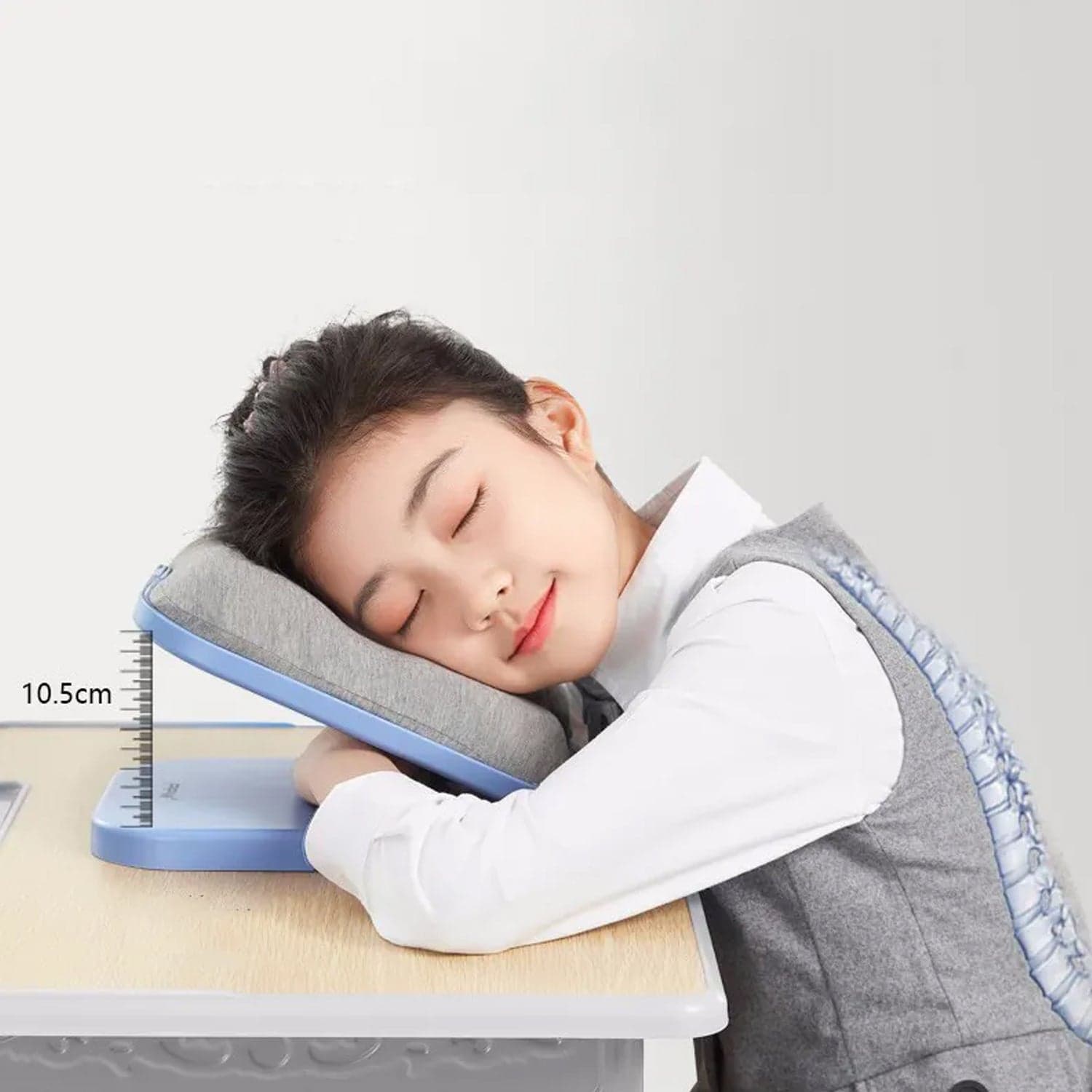 Foldable Soft Nap Doughnut Pillow Of Slow-Rebound, Portable Head Cushion For Kids & Office thumbnail 3
