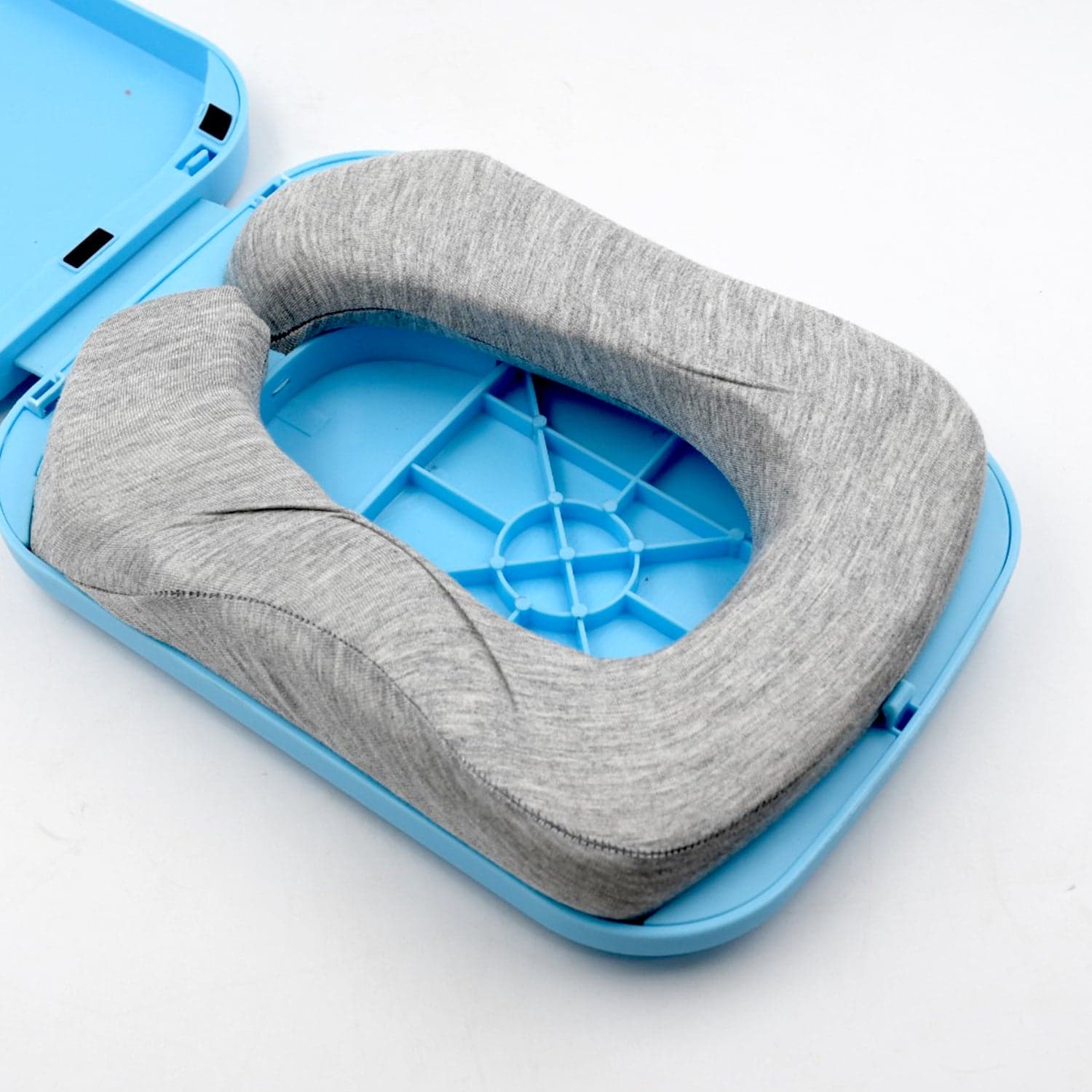 Foldable Soft Nap Doughnut Pillow Of Slow-Rebound, Portable Head Cushion For Kids & Office thumbnail 6