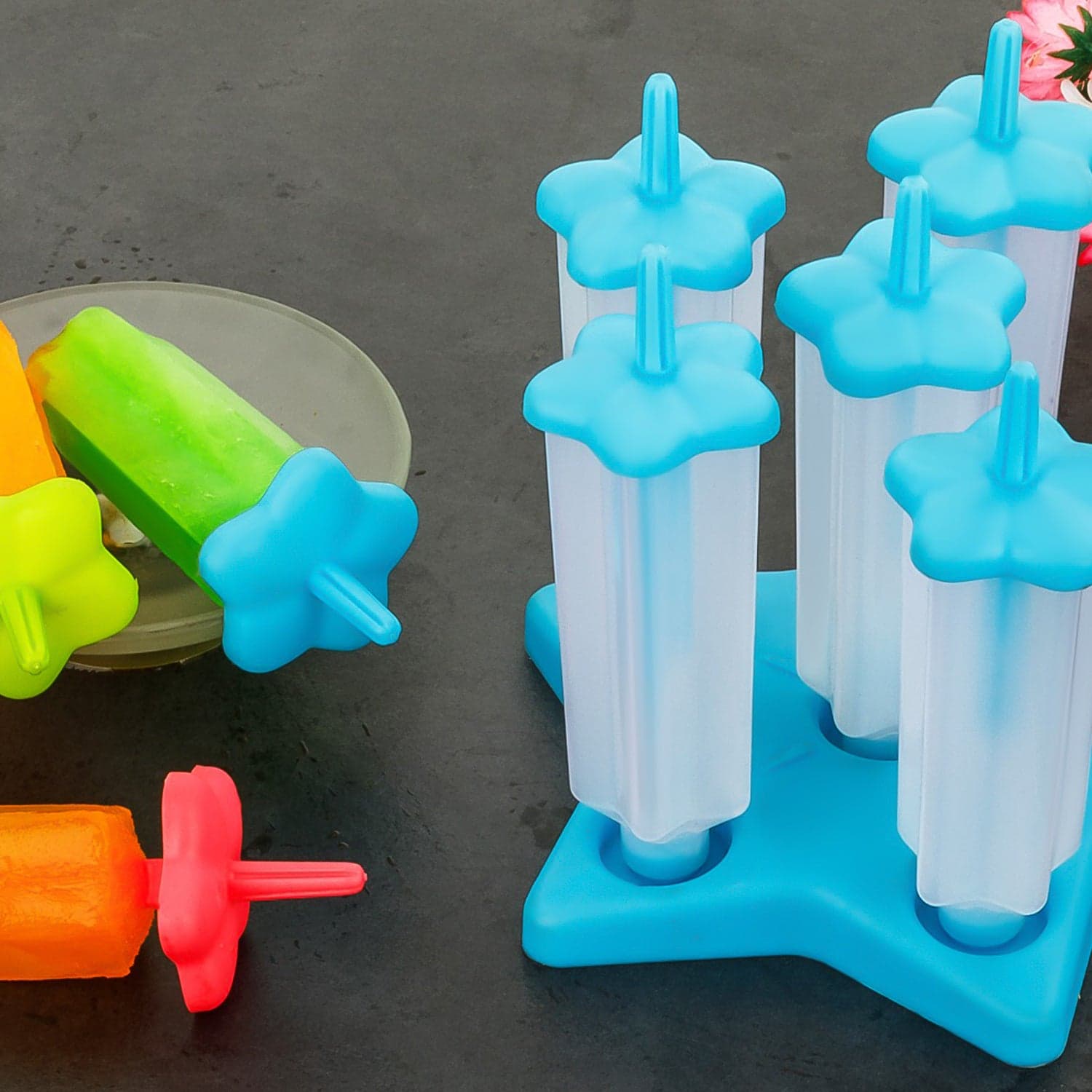 Plastic Ice Cream Molds with Lid (1 Set / 6 Pc) thumbnail 3