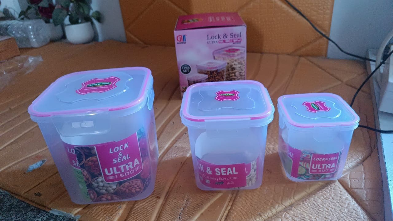 Kitchen Storage Container Set Of 3 Pcs (1500, 1000, 500 ML) thumbnail 10