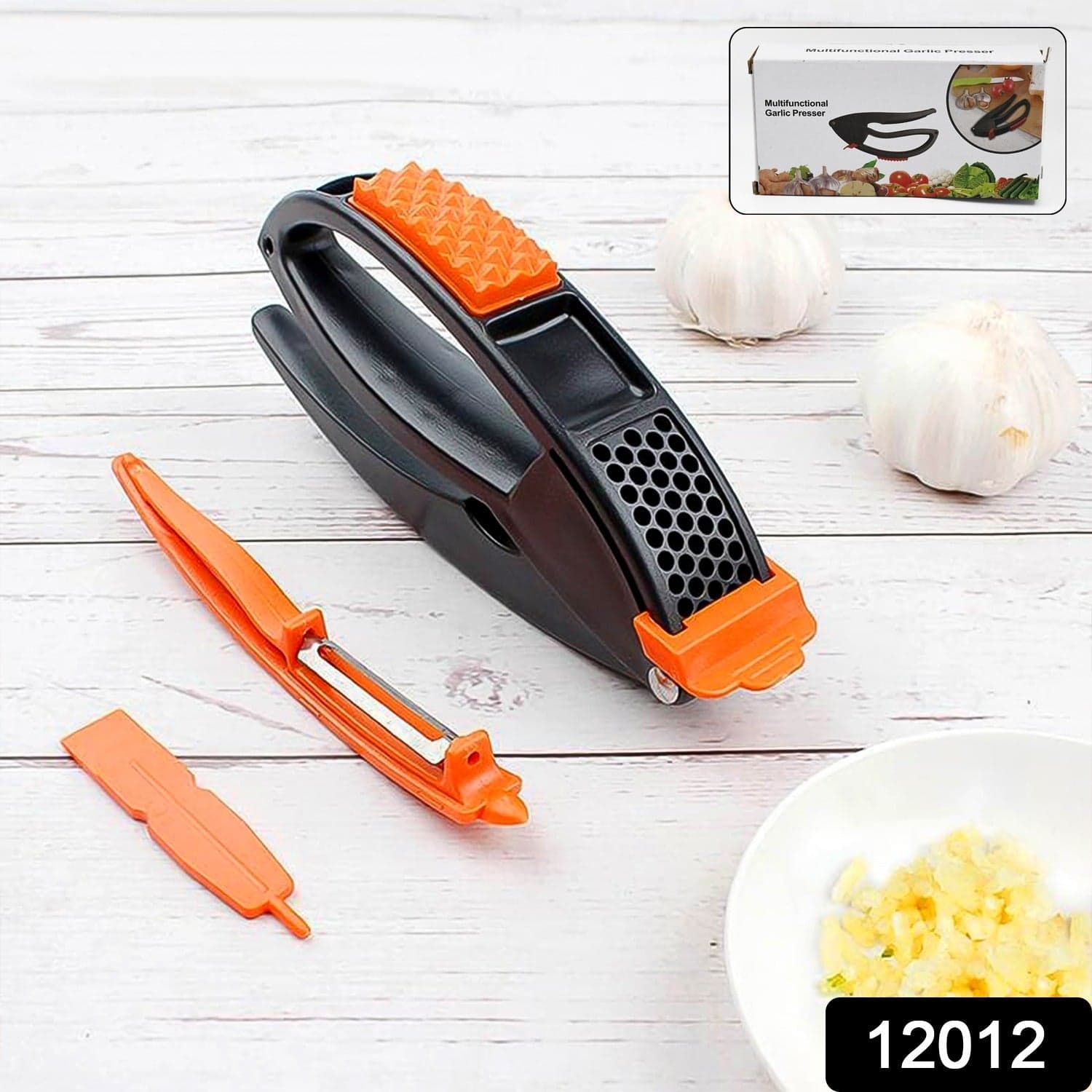Multifunctional Garlic Press, Garlic Mincing & Crushing Tool (1 Pc) thumbnail 2