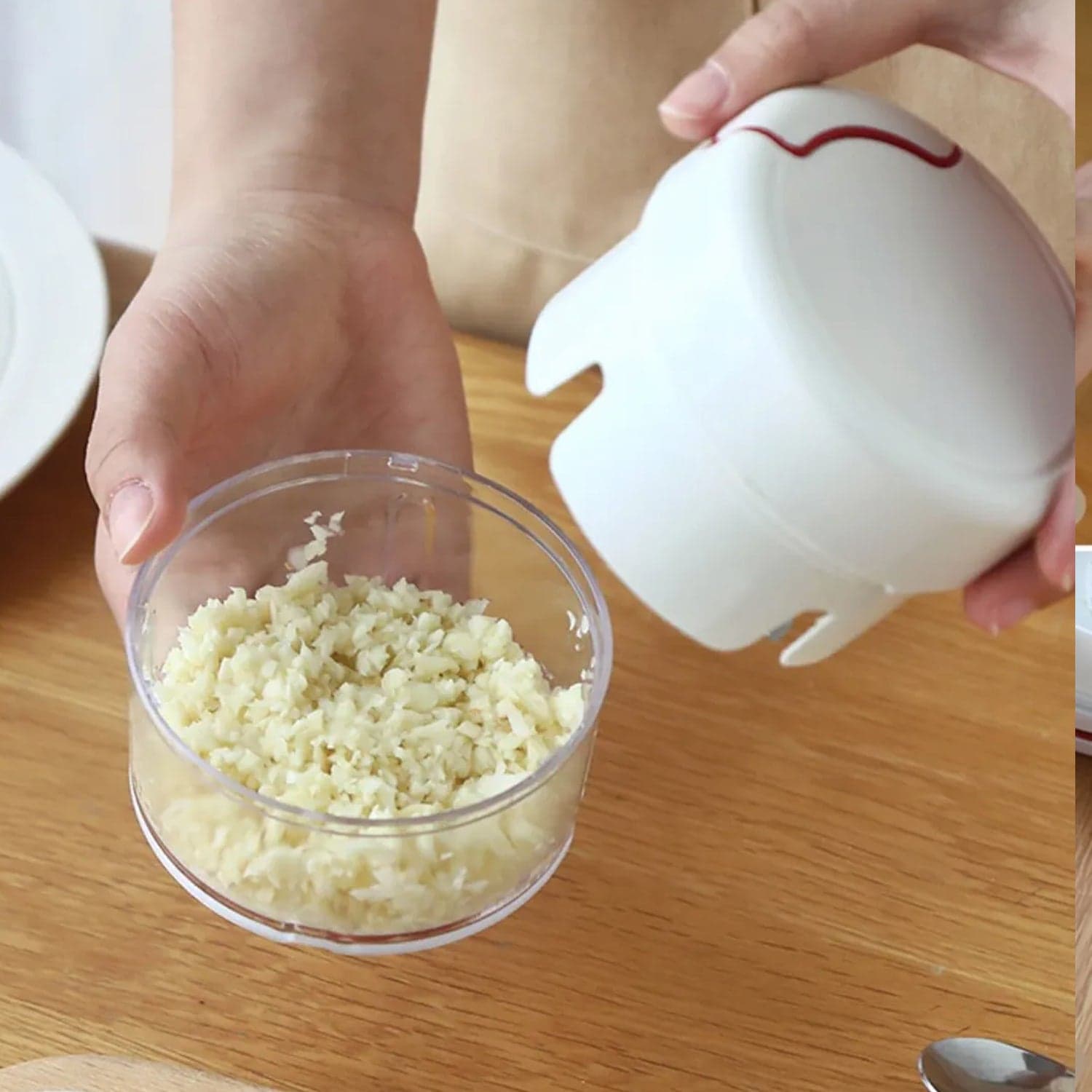 Manual Mini Food Processor Vegetable Chopper Hand Pull String Onion Chopper (1 Pc) thumbnail 6