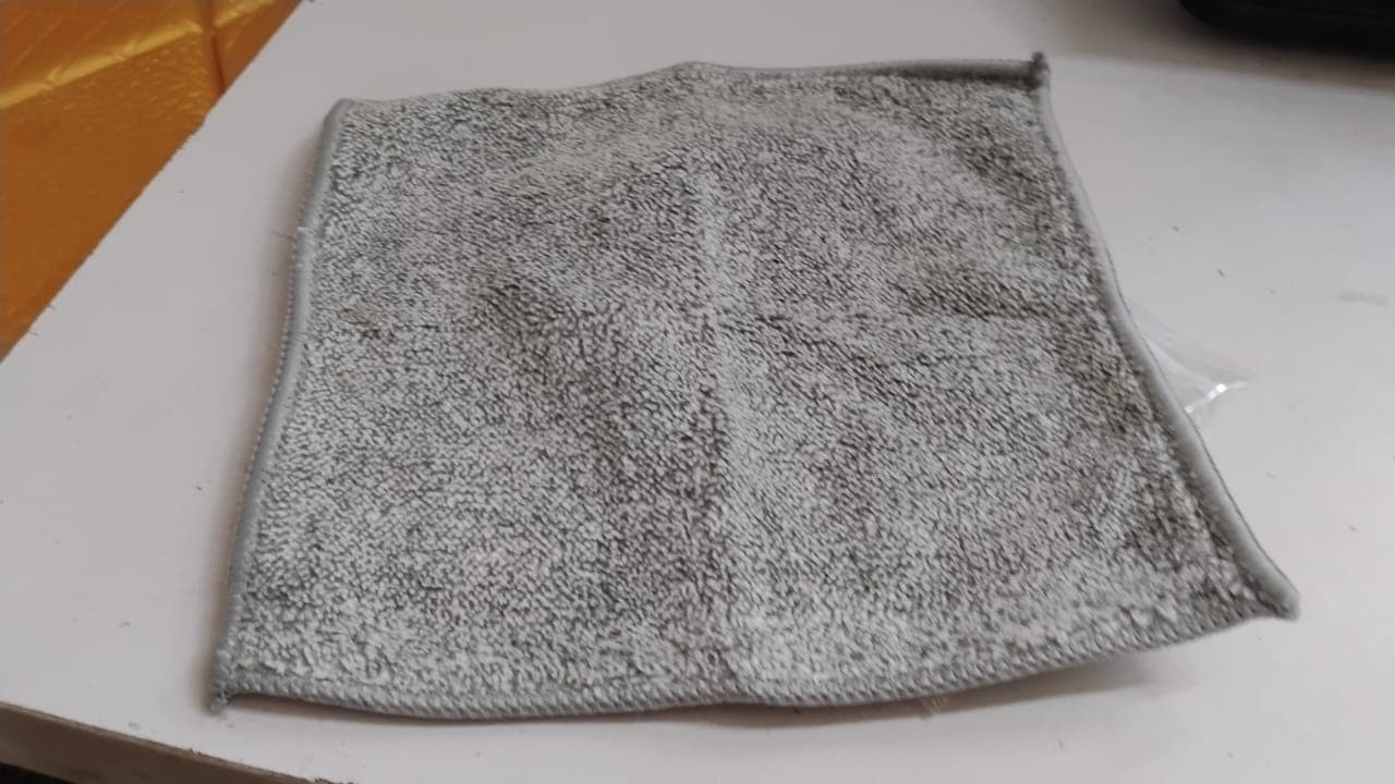 Microfiber Soft Hand Napkin (20x20 cm / 1 Pc) thumbnail 7