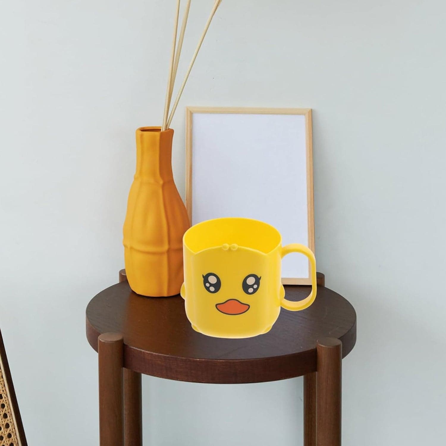 Multipurpose Cartoon Plastic Cup Toothbrush Cups (1 Pc) thumbnail 3