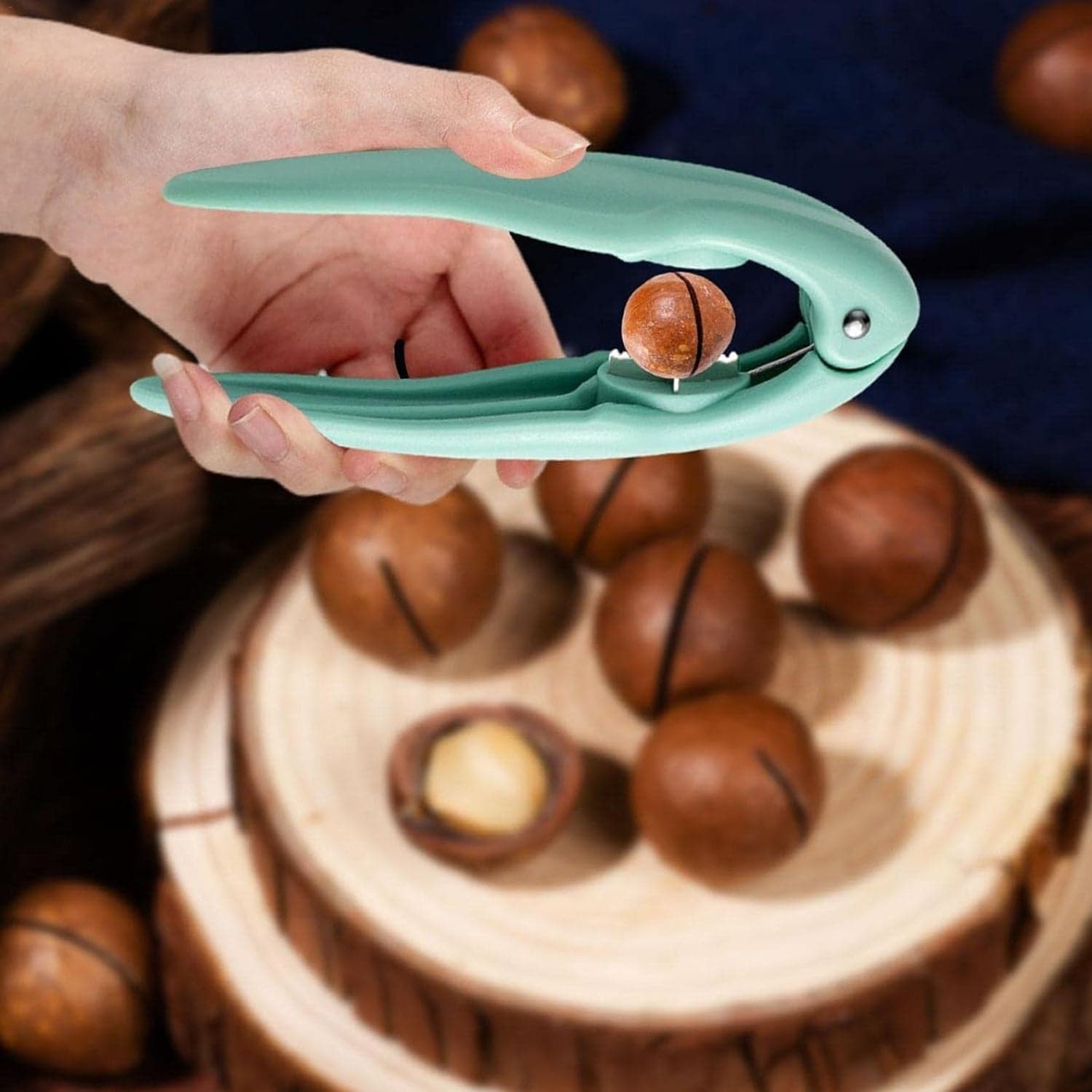 Nutcracker Chestnut Nuts Opener Clip (1 Pc) thumbnail 6