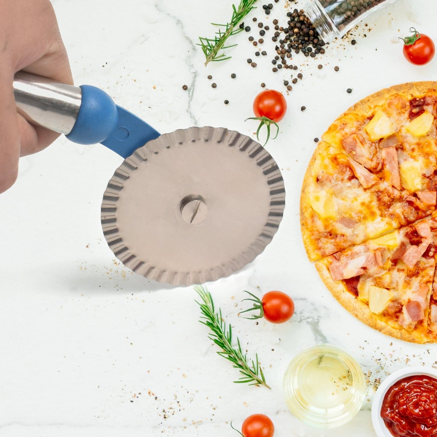 Multi Purpose Use Curly Pizza Cutter / Pastry Cutter / Sandwiches Cutter (1 Pc) thumbnail 3