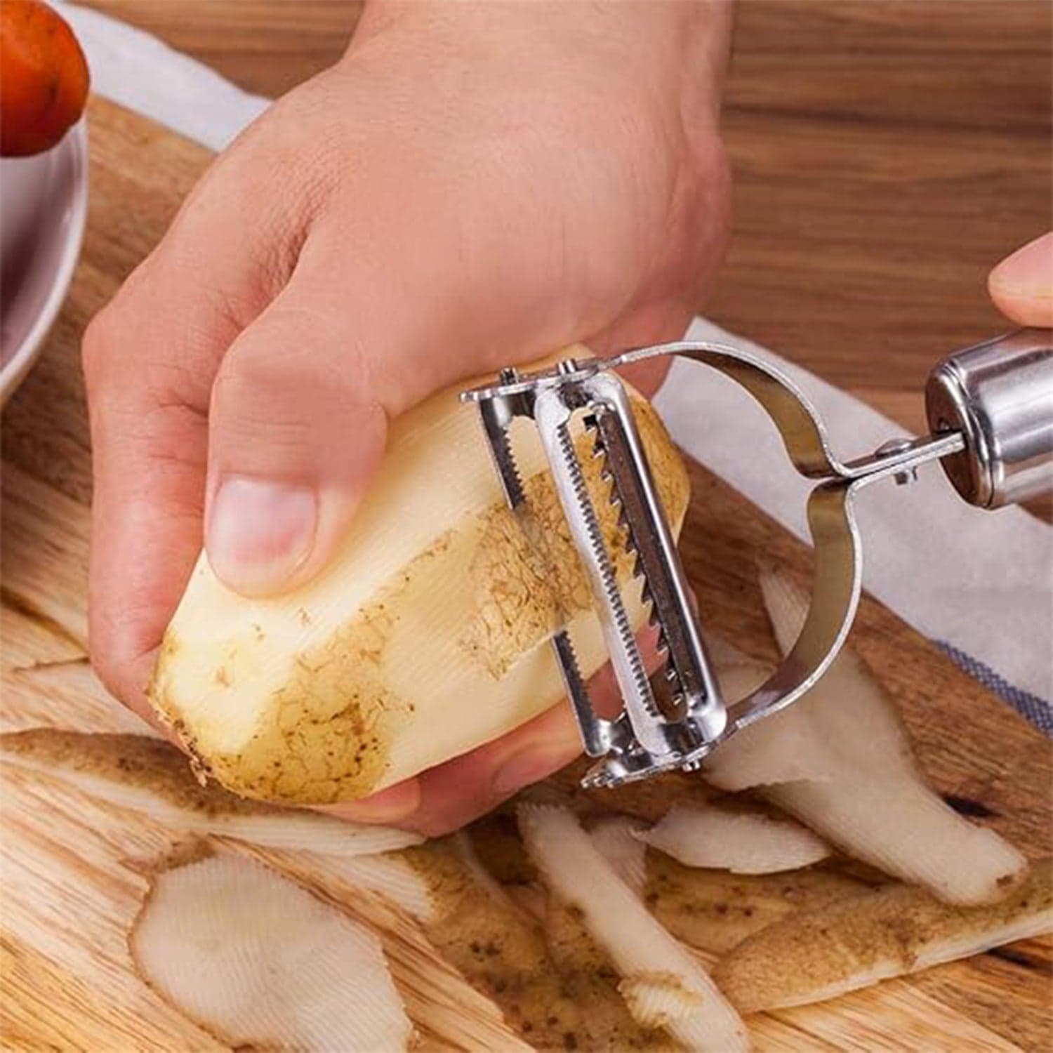 3 In 1 Stainless Steel Vegetable and Fruit Peeler Set (3 Pcs Set) thumbnail 4