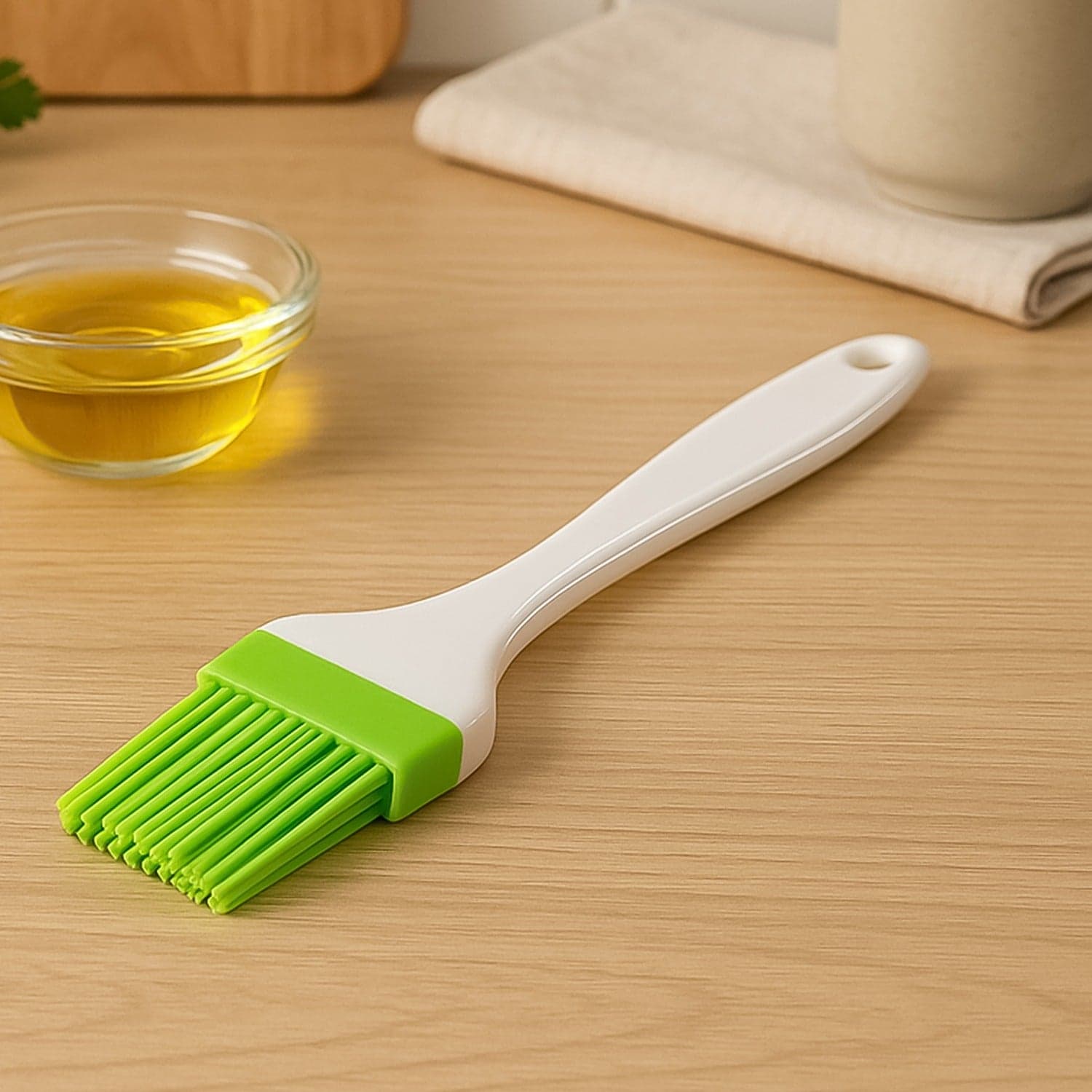 Silicone Kitchen Oil Spatula Brush with Handle Pastry / Cake Brush (17 cm / 1 Pc) thumbnail 3