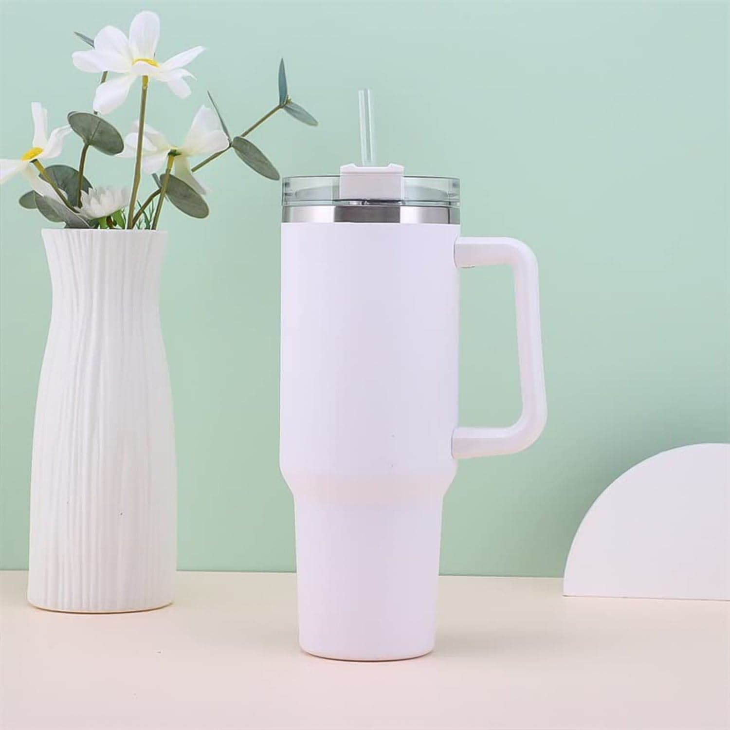 Extra Large Insulated Travel Mug thumbnail 2