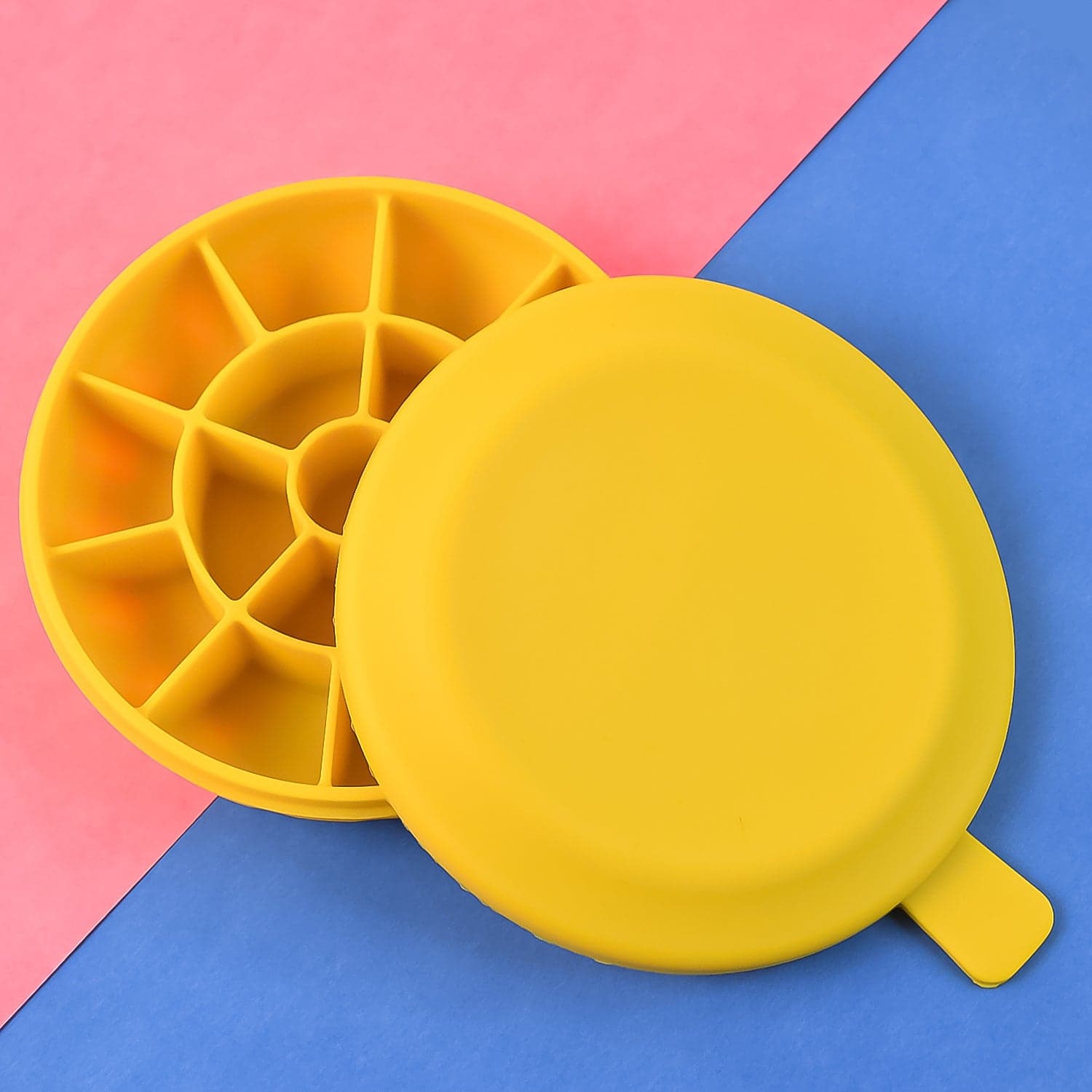 Ice Cube Tray With Lid Grid 16 thumbnail 2