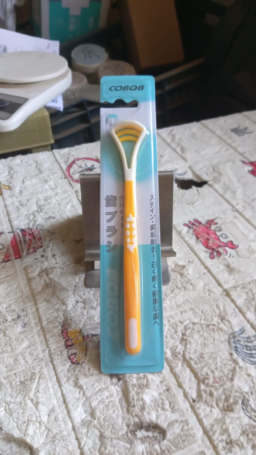 Tongue Scraper & Brush for Fresh Breath (1 Pc) thumbnail 8