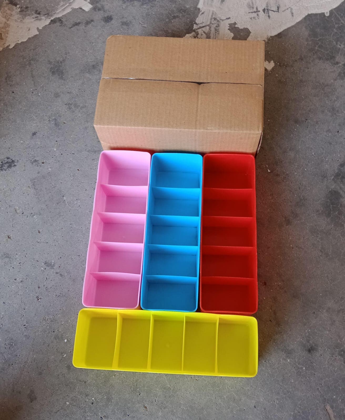 Desktop Storage Organizer Box Set - 5 Grid Compartments For Clothing thumbnail 8