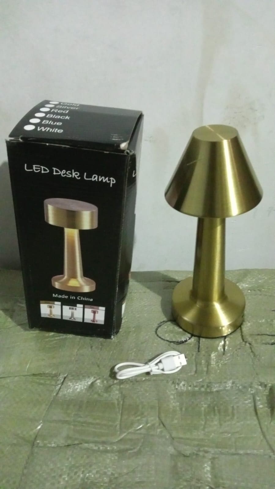 LED Lamp with Touch Control (1 Pc) thumbnail 6