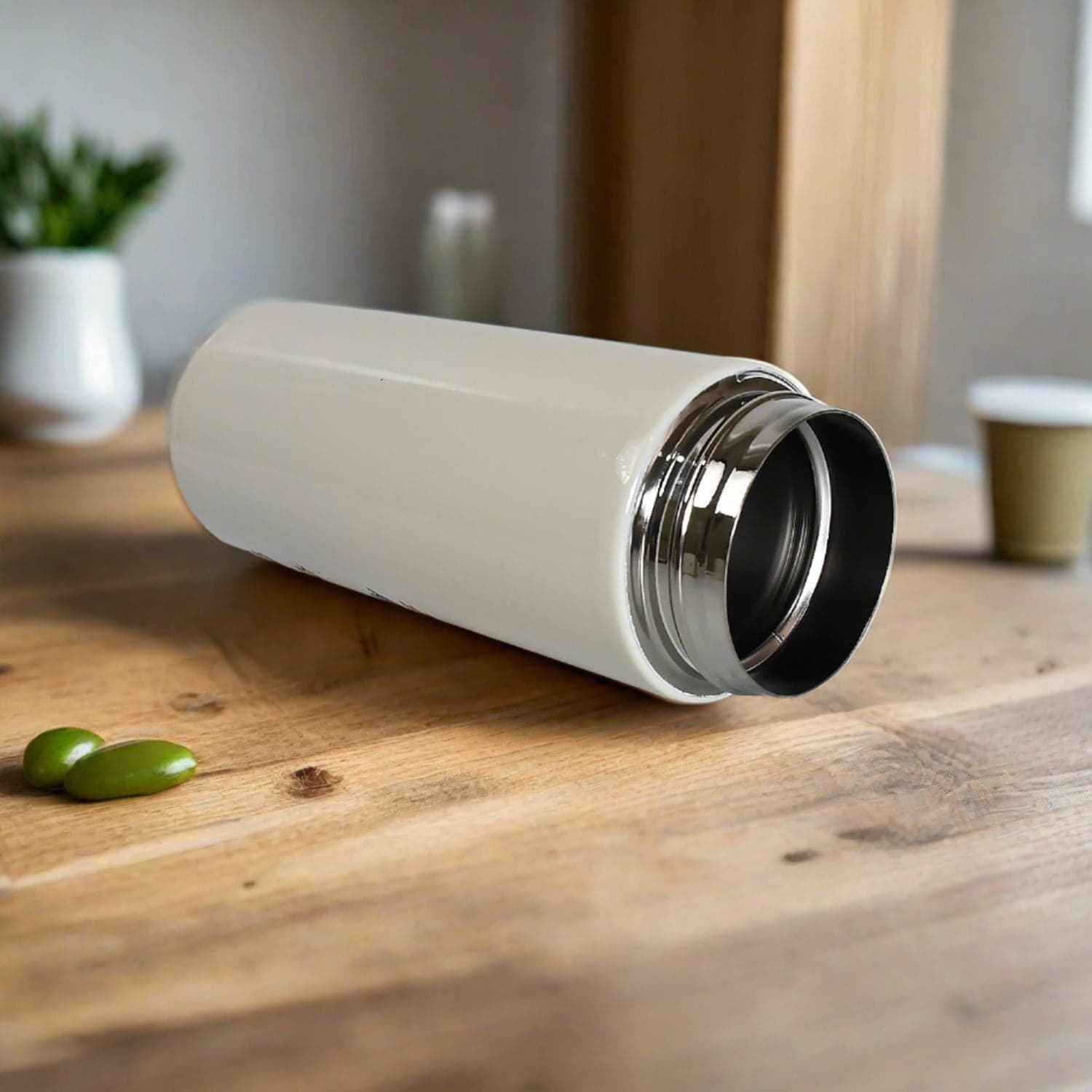 Smart Vacuum Insulated Water Bottle with LED Temperature Display thumbnail 7