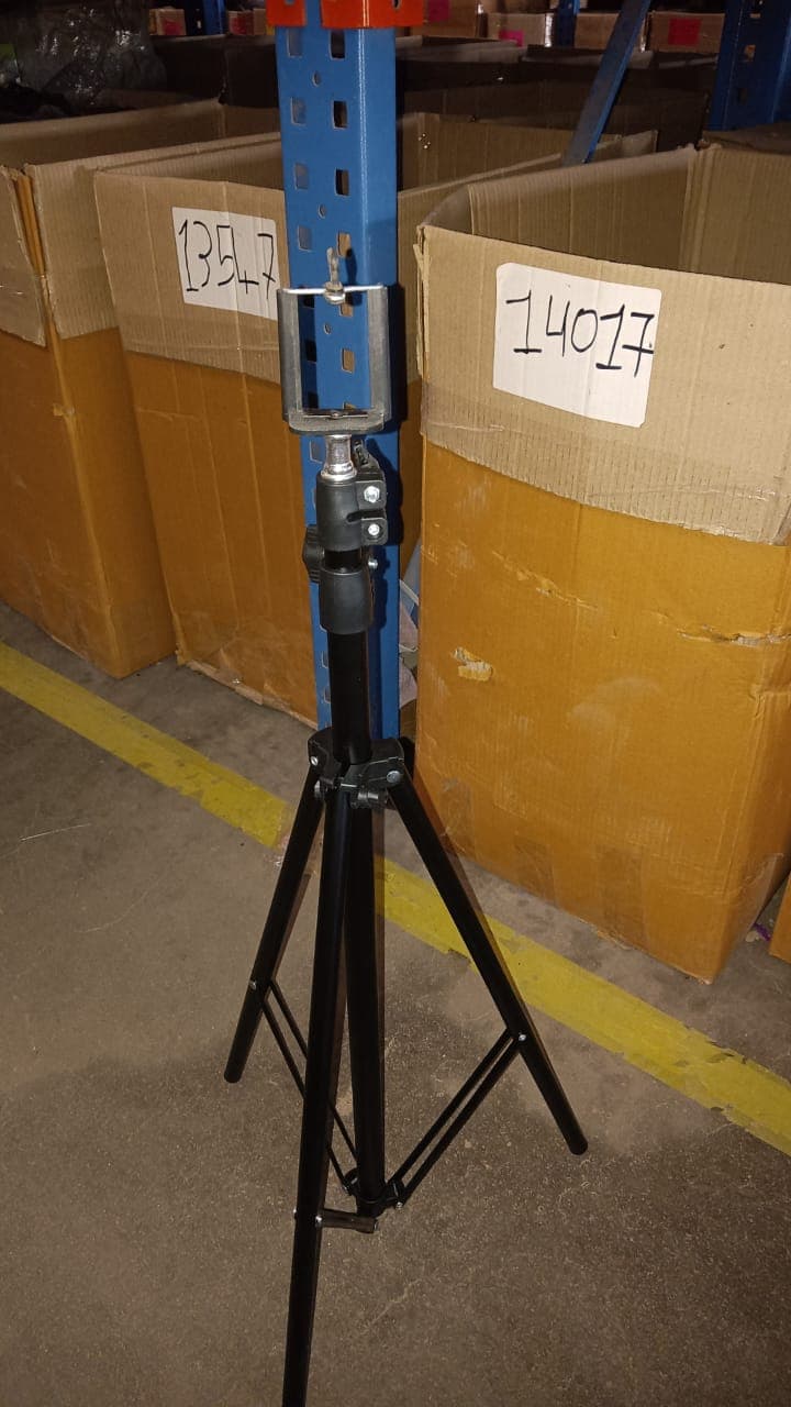 Professional Tripod for DSLR Photography (Max Height 178cm, Multi-Head, Folding) thumbnail 7