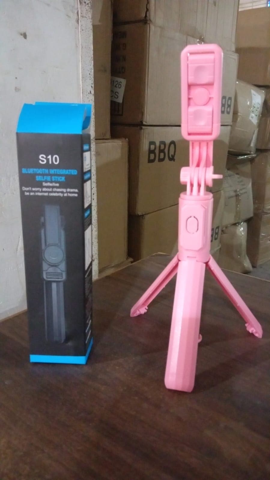 Portable Foldable Selfie Stick With Remote Control, 3-Axis Tripod Hand Stabilizer For Smartphones, Tiktok Vlog Youtuber Video Recording (1 Pc) thumbnail 9