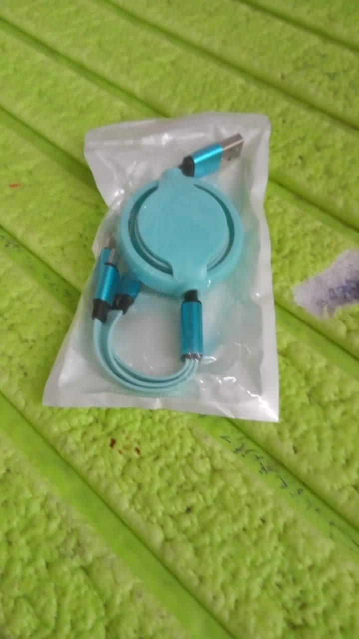 3 in 1 Retractable Charger Charging Cable (1 Pc / Mix Color) thumbnail 9