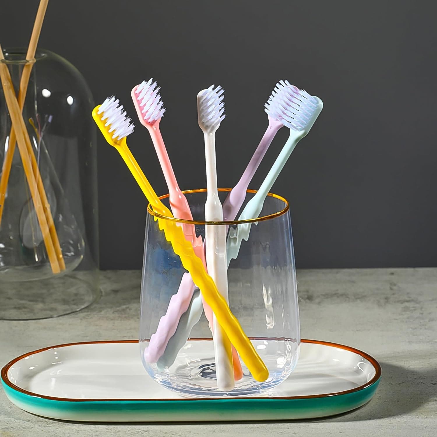 Plastic Toothbrush With Plastic Round Box (20 pcs Set) thumbnail 1